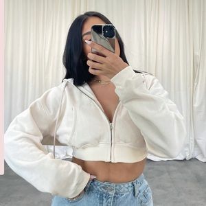 Tiger Cherry Cropped Zip Up